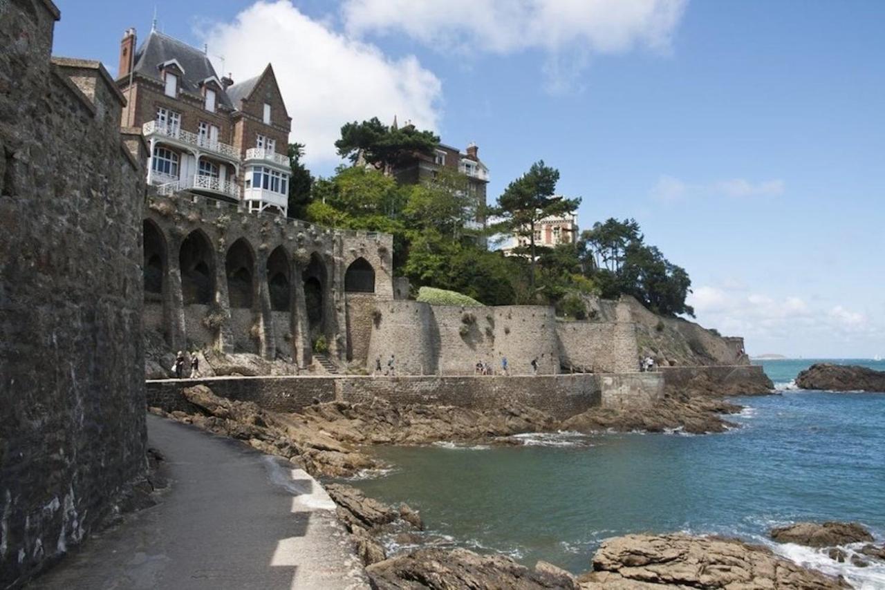 Homard & Fox Meuble 4 Etoiles Le Saint-Enogat Apartment Dinard Exterior photo